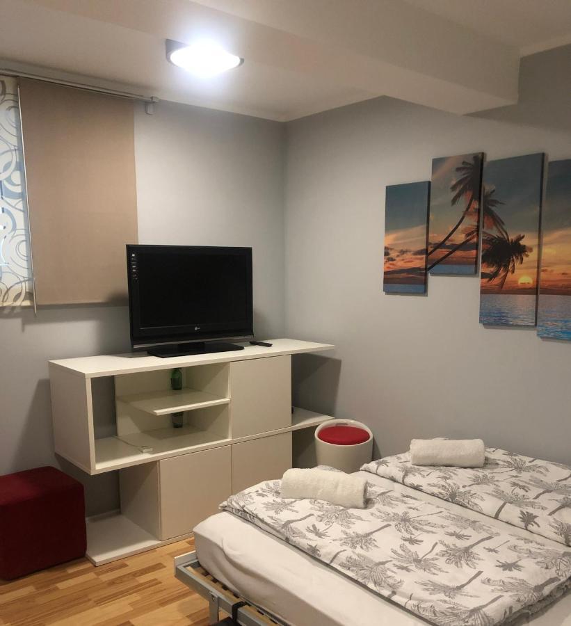 Apartment Red Square 卢布尔雅那 外观 照片